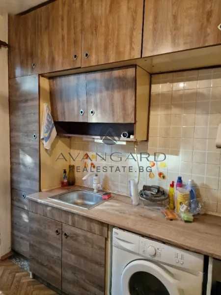 Продава се Тристаен апартамент в Пловдив, Кючук Париж - 80 кв.м за 1518 €/кв.м - Снимка #4