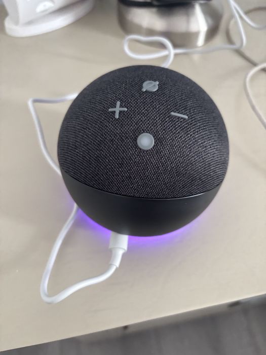 Boxa inteligenta Amazon Echo Dot 5