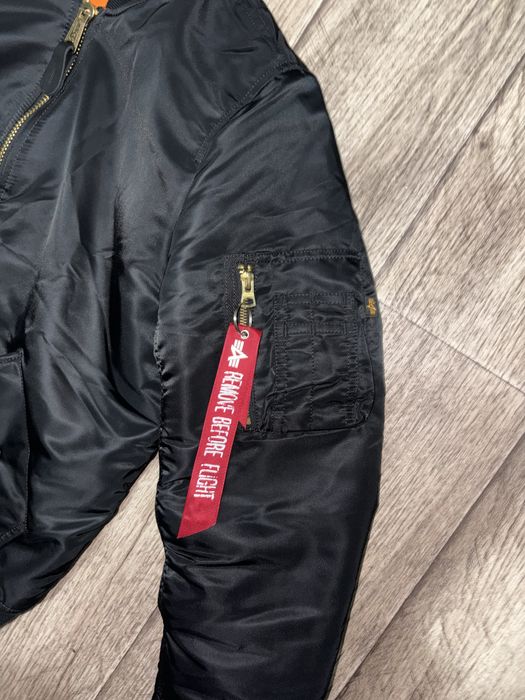 Бомбер Ma-1 Alpha industries