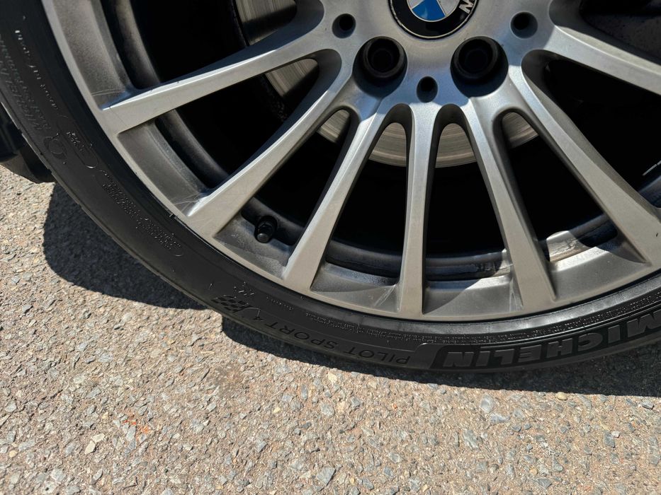 Michelin Pilot Sport 4   245/45/ZR18 VARA