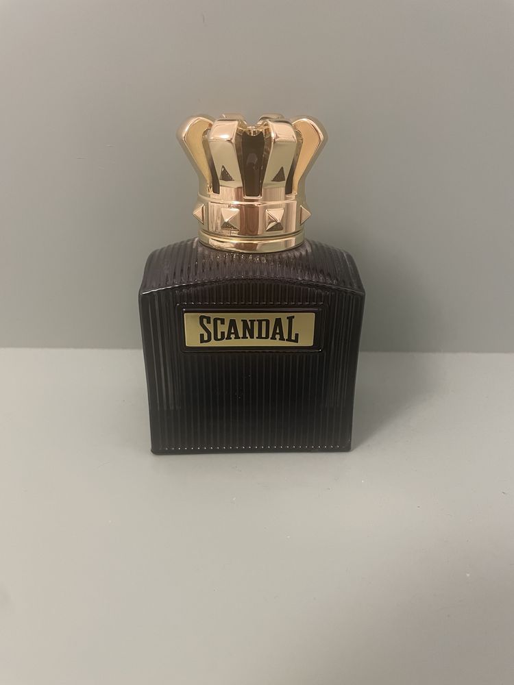 Apa de parfum Scandal Intense 100ml