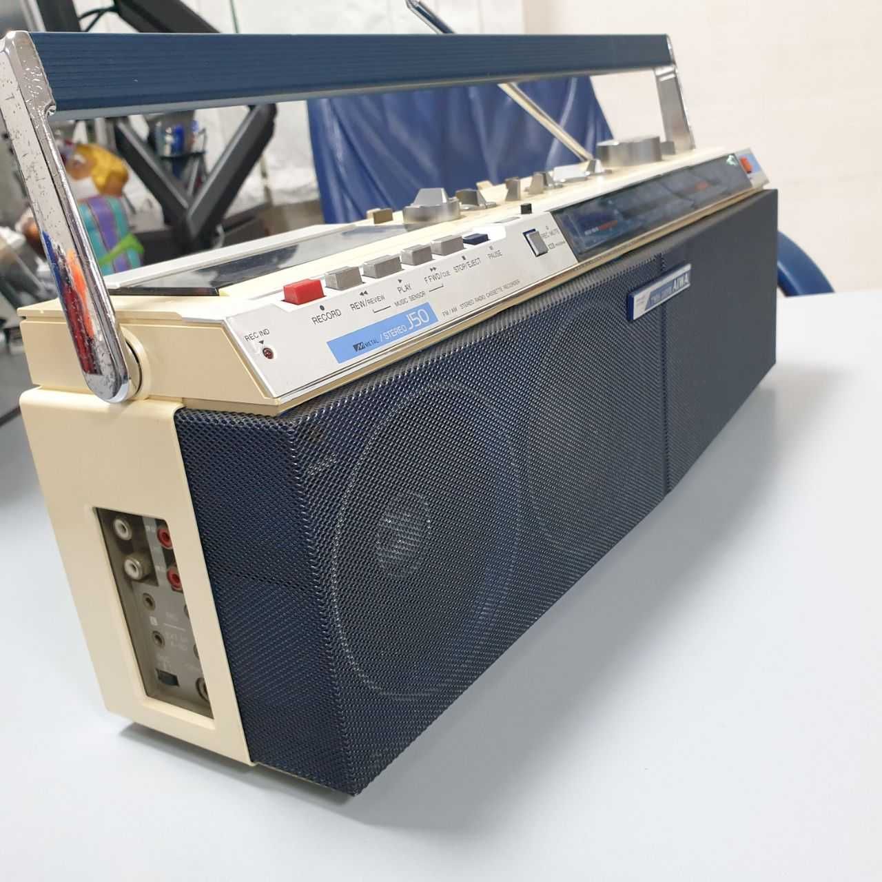 Продается кассетная дека AIWA CS-J50