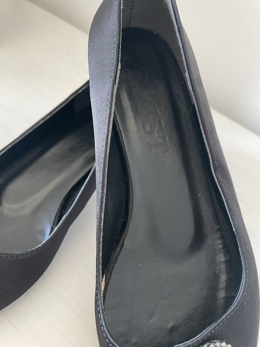 Balerini negri din satin