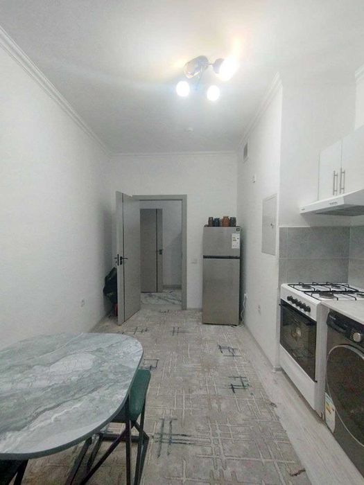 Yangihayot tum. Yangi Darhon novostroyka kvartira qizlarga bez maklera