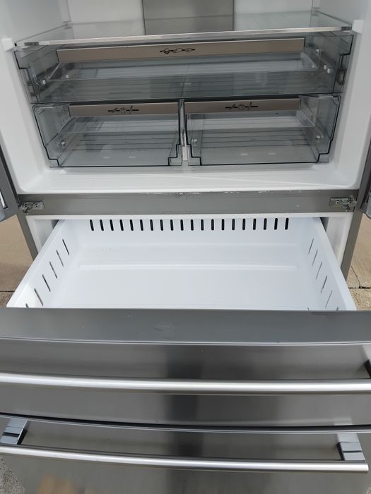 Хладилник side by side инокс