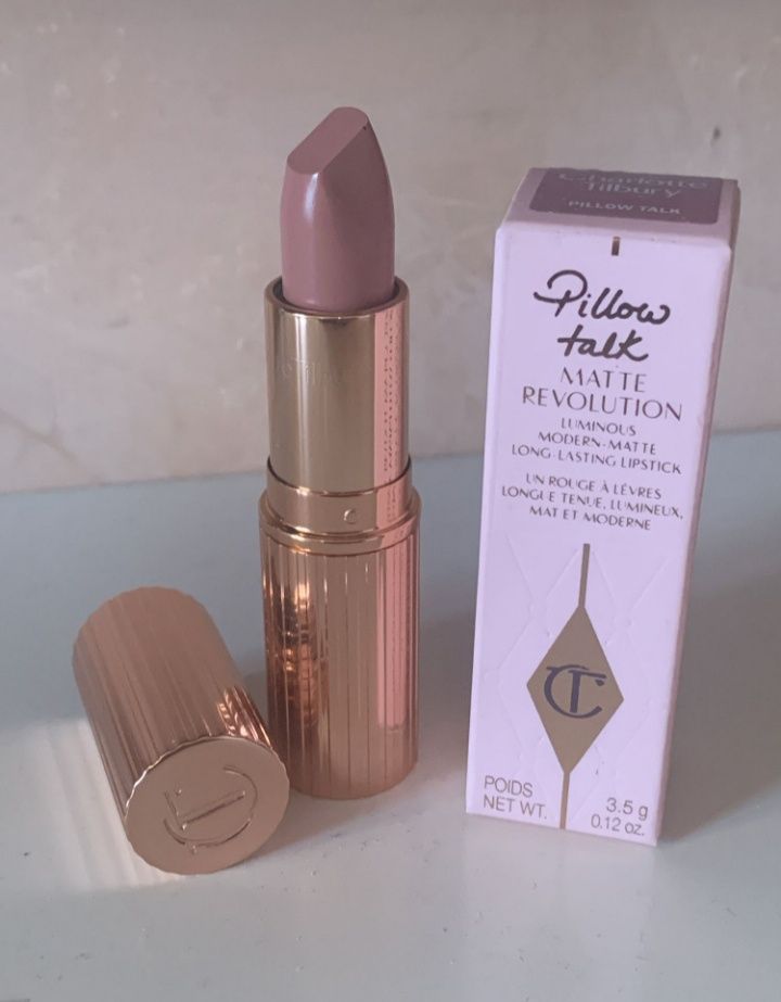 Ruj Charlotte Tilbury pillow talk și pilow talk medium