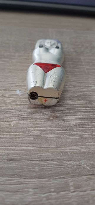 Bricheta bust nud cu led-uri, piesa unicat rară de colectie