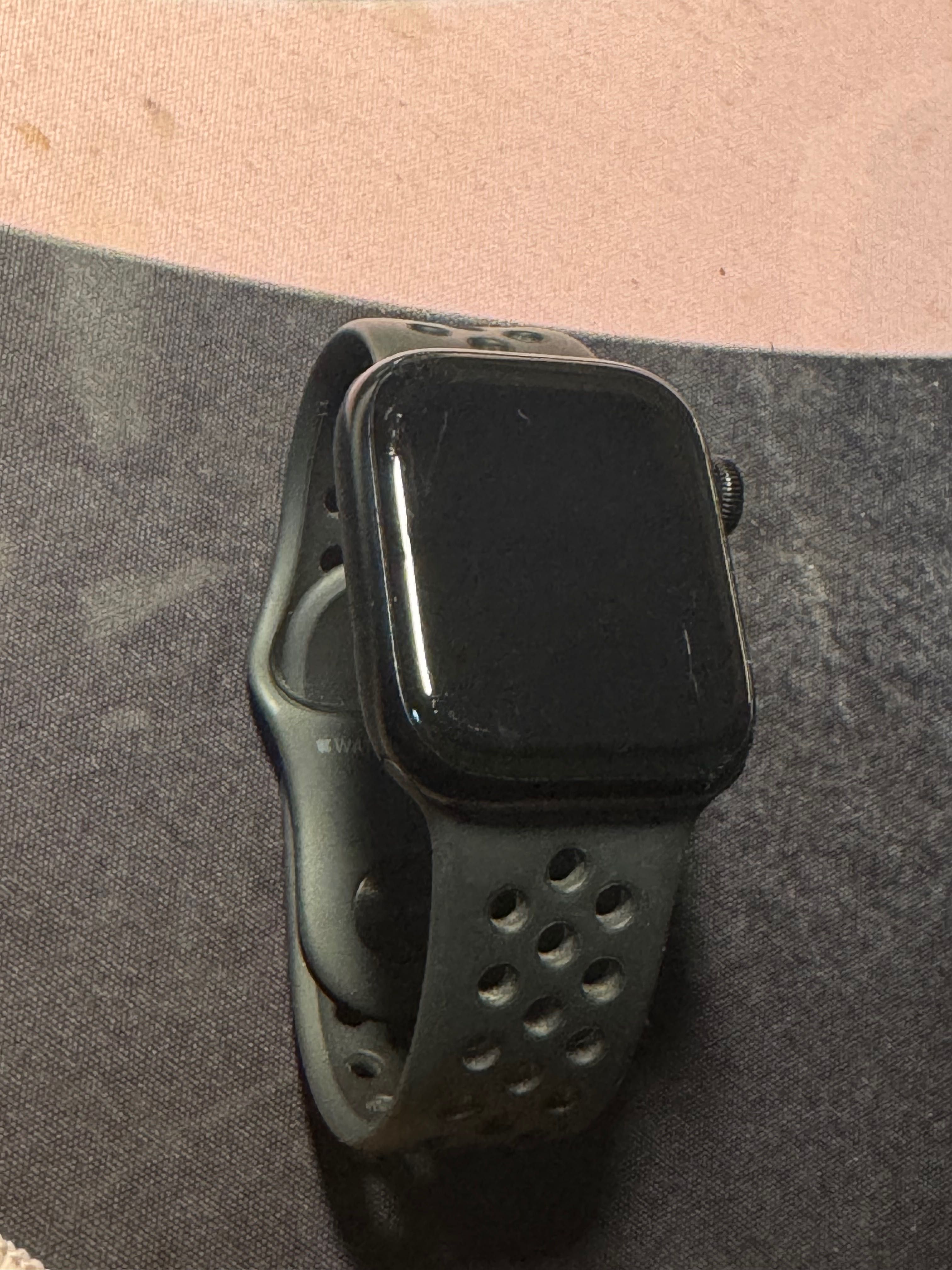 Apple watch 7 Limited edition Nike version