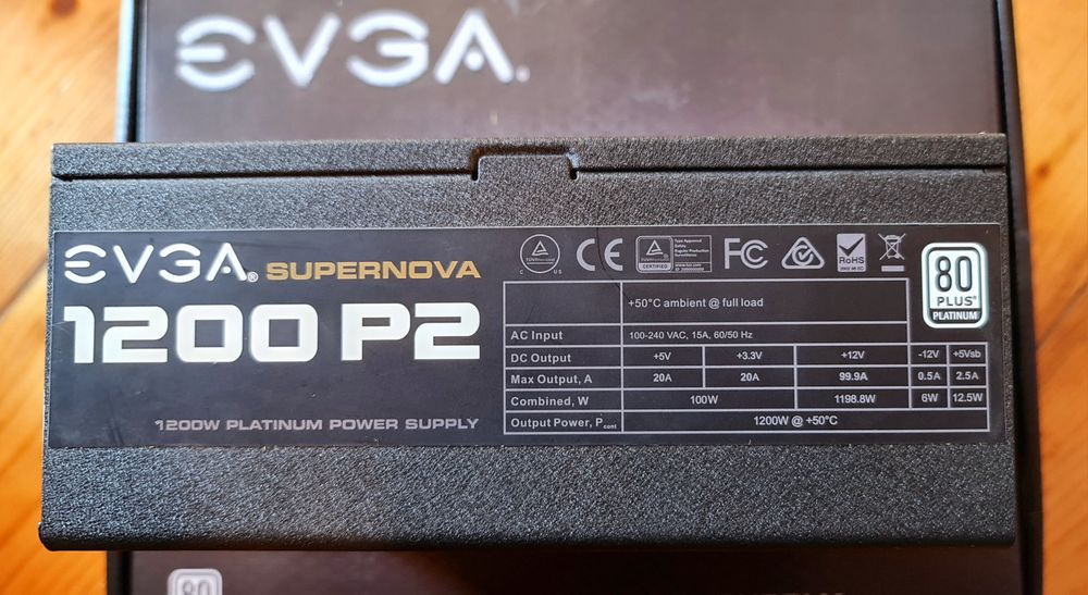 Sursa EVGA SuperNOVA 1200 P2 80+ PLATINUM 1200W full box