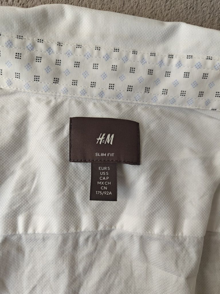 Vând cămăși Zara și H&M