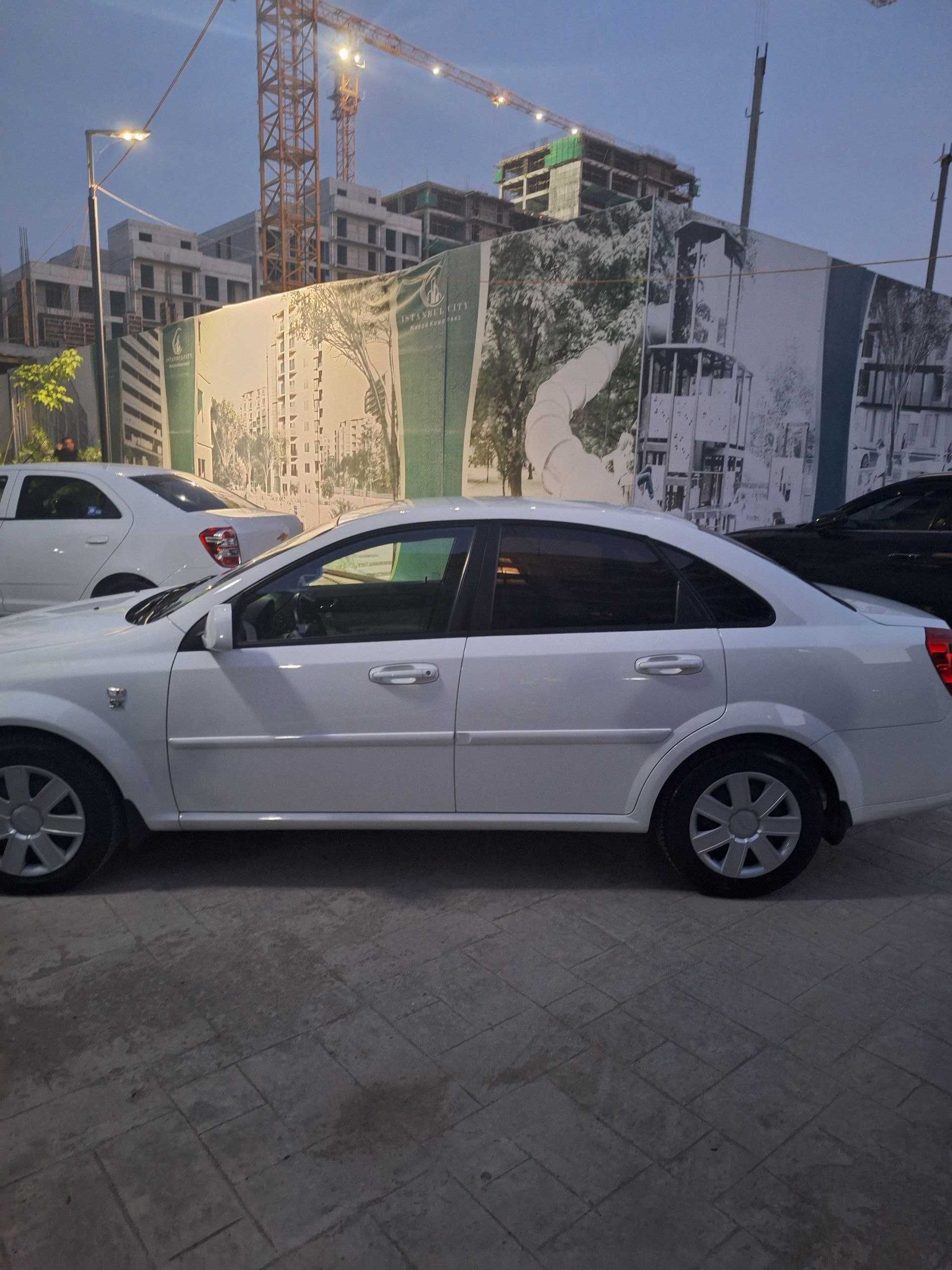 Срочно продам: Gentra Chevrolet (2022) своя машина