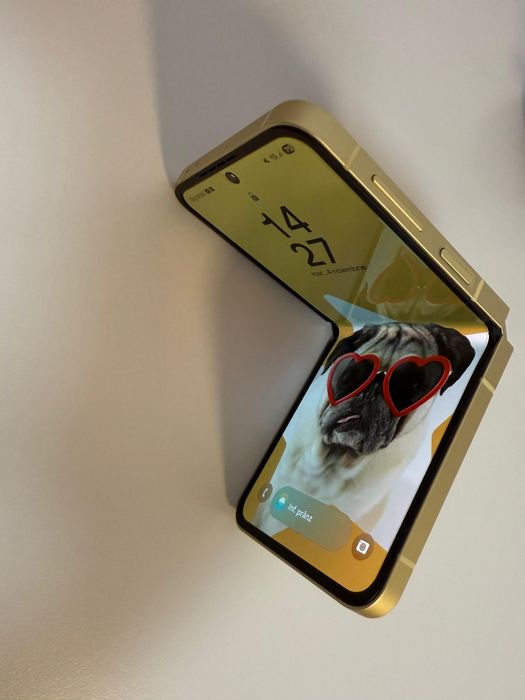 Samsung Galaxy Z Flip 6