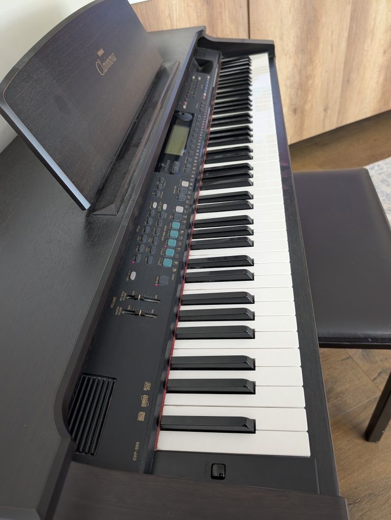 Дигитално пиано със стол Yamaha Clavinova CVP-59S