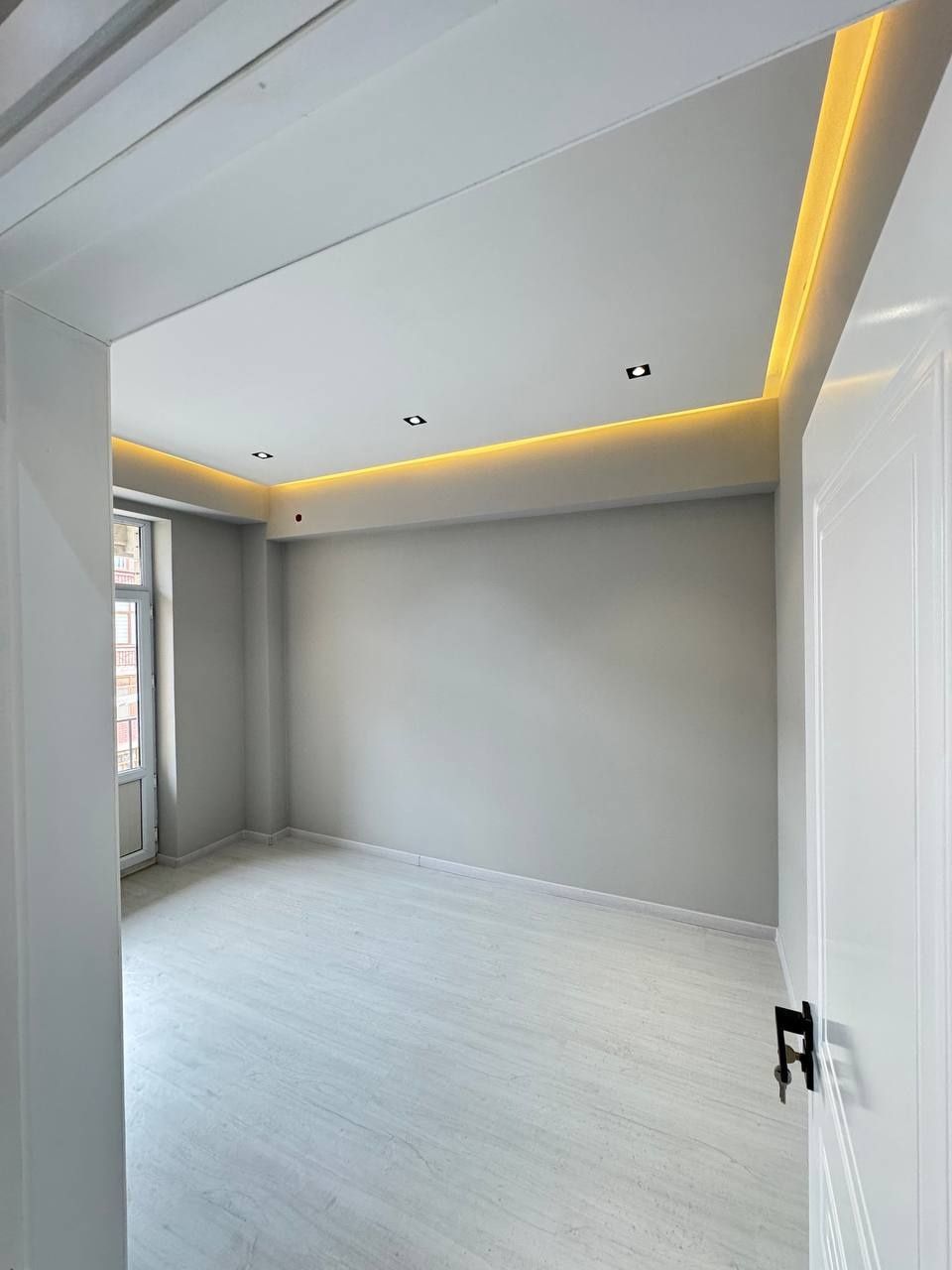 Kvartira продается 2/7/9 на ЖК Poytaht Residence
