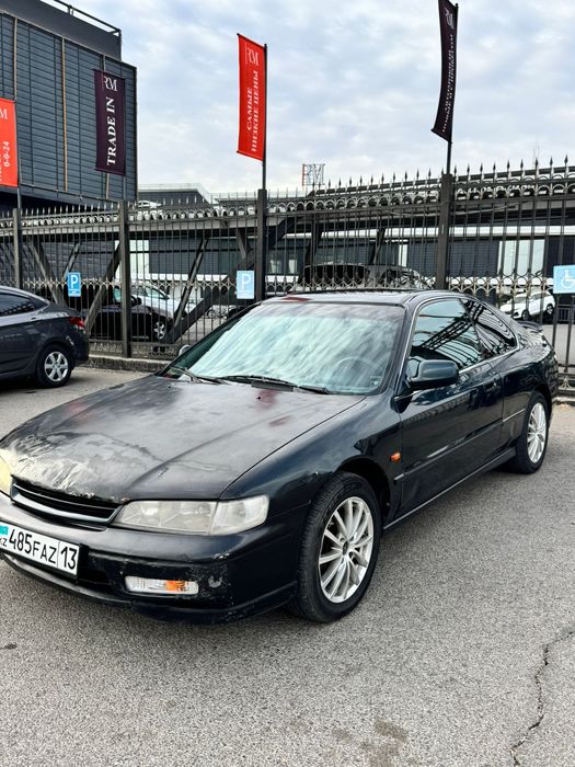 Срочно продам Honda accord 1994год.
