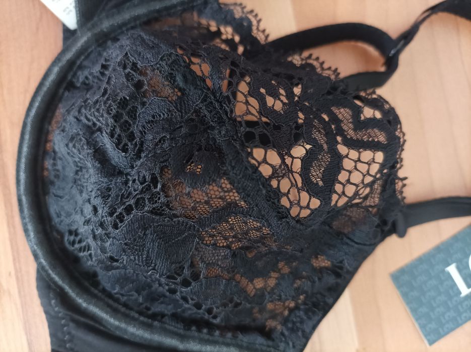 Lou Parish Chantelle 75B/ 80B луксозен сутиен