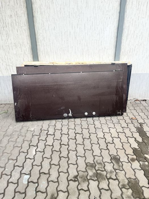 Продам входные двери железные