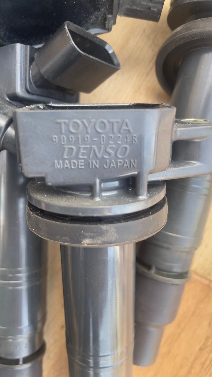 Катушка зажигания Toyota 2 AZ-FE