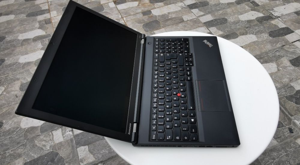 Lenovo Thinkpad T540p 15,6 IPS, i7 QM 3,7 GHz, 16 ram, ssd, Garantie