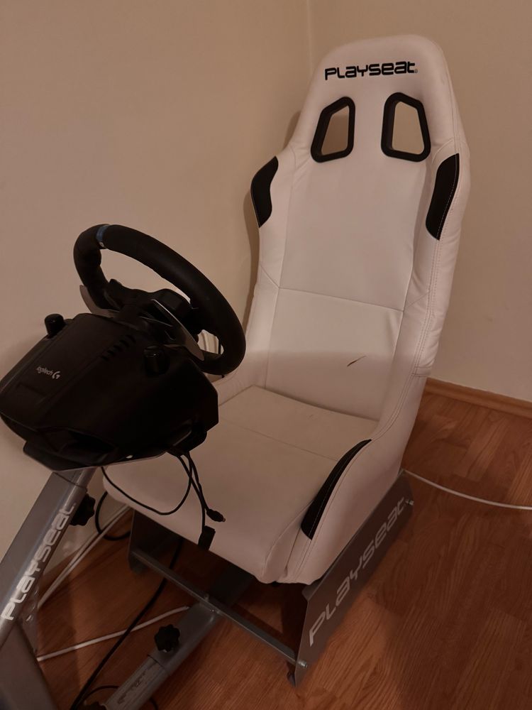 Volan g29 cu scaun playseat