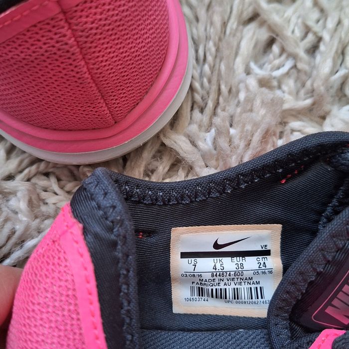 Маратонки  Nike р.37