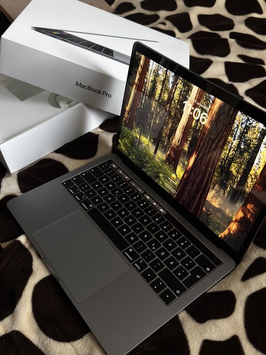 Macbook pro tachbar 2019