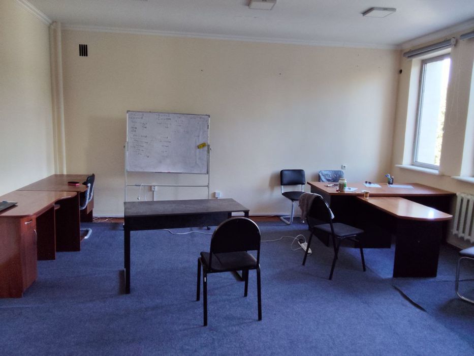 Сдаю офис на Чиланзаре ЦКв с мебелью