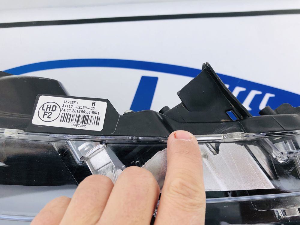 Far dreapta halogen led Toyota Corolla facelift dupa 2016