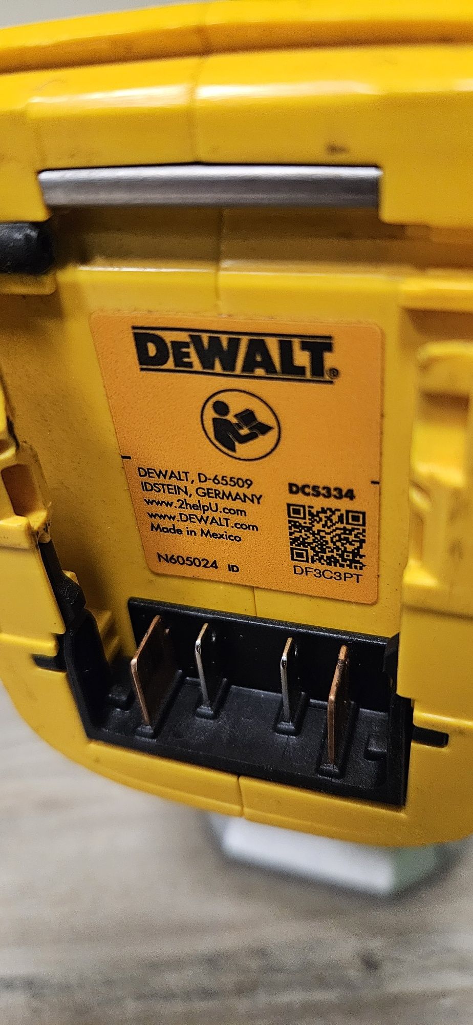 Dewalt Зеге DCS334 18V.Brushless