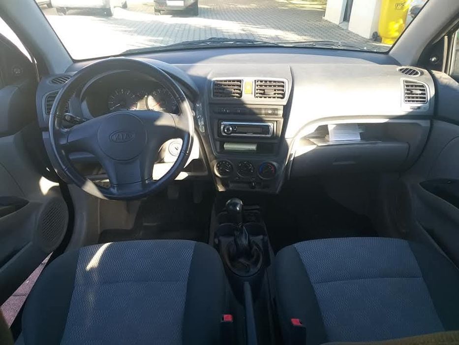 KIA Picanto model LX