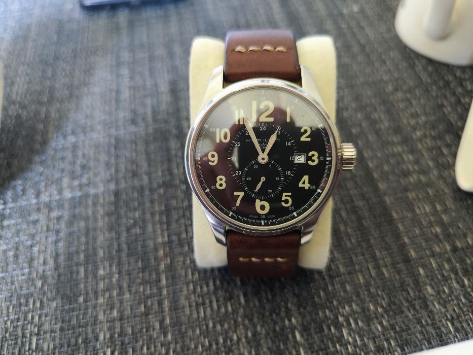 Hamilton khaki 44