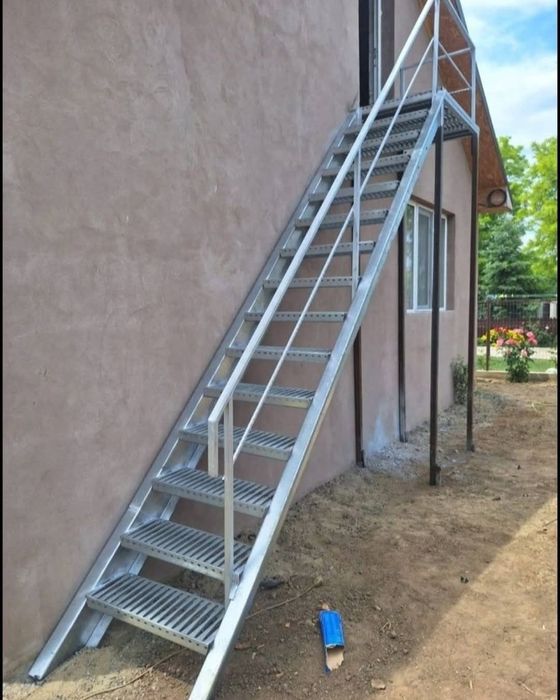 Scari zicate de exterior