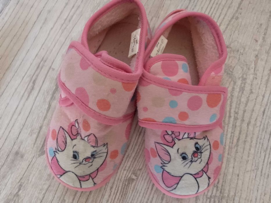 Детска шапка 110/128см