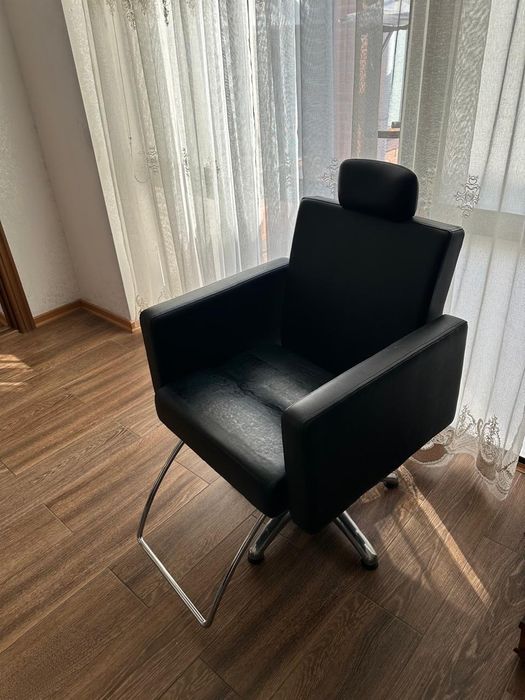 Парикмахерское Кресло (Стул)