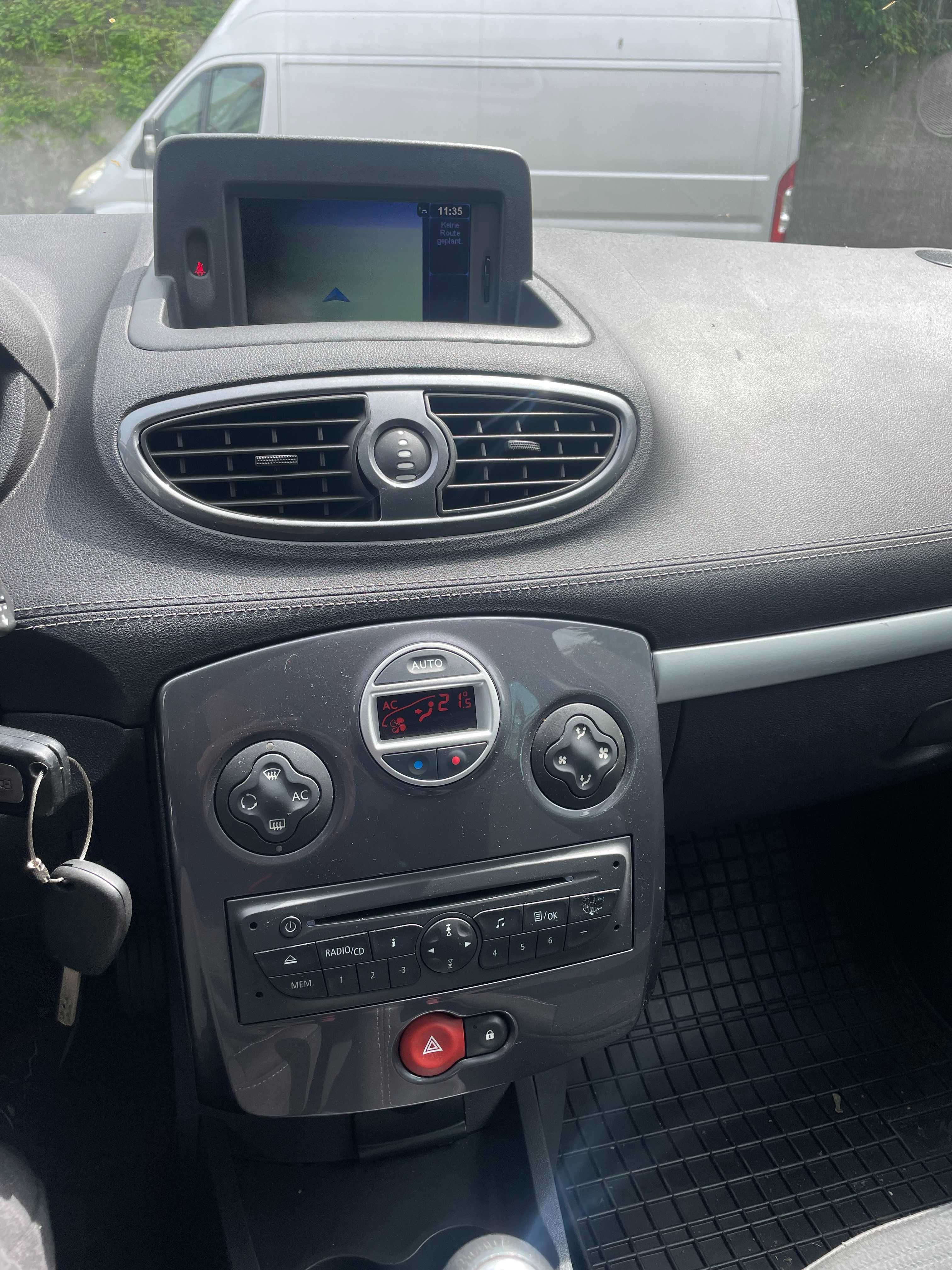 Renault Clio Grandtour Dynamique. Climatronic. Navigatie. 1,2 16 V Tce