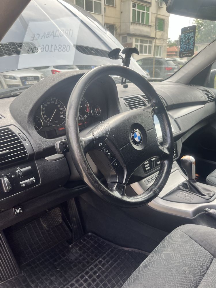 Автомобил джип BMW X5