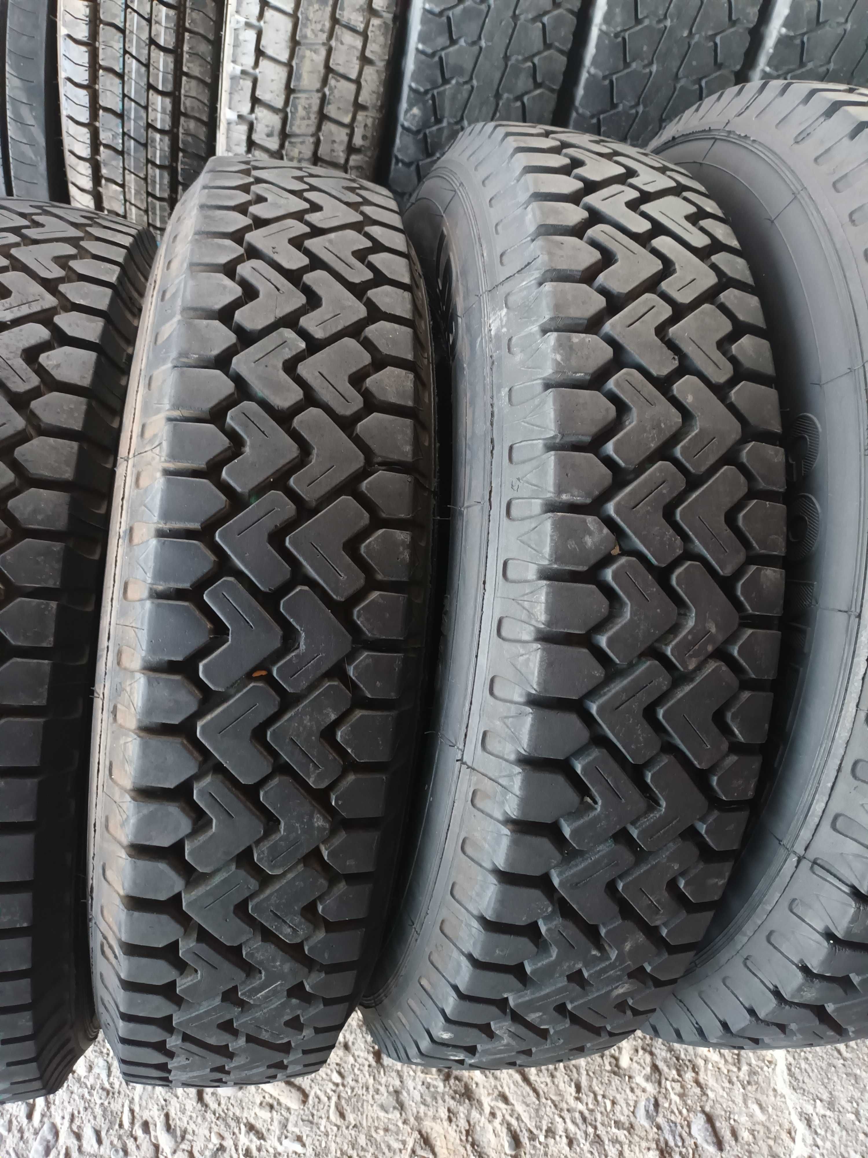 2 Тежкотоварни гуми 8R17.5 Continental LDR RADIAL GS 117/116L M+S