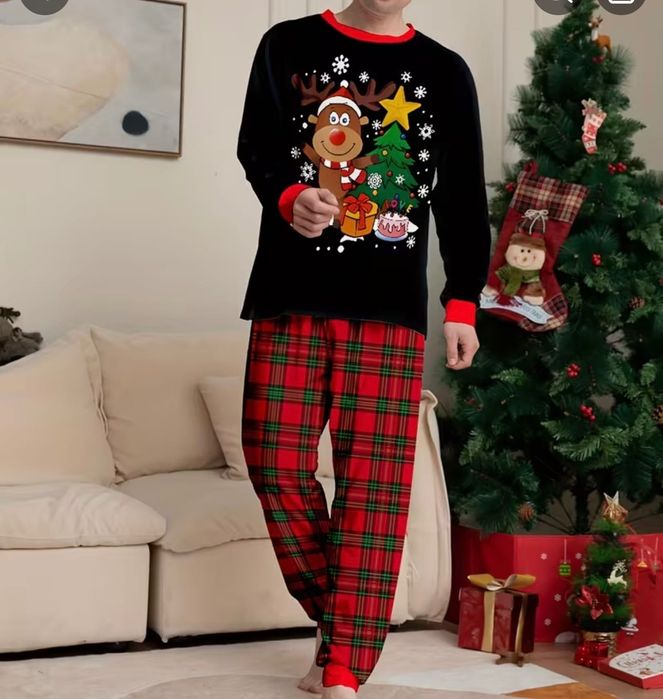 Коледни пижами за цялото семейство