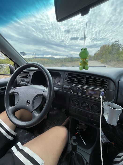 Golf 3 чист бензин/Бартер