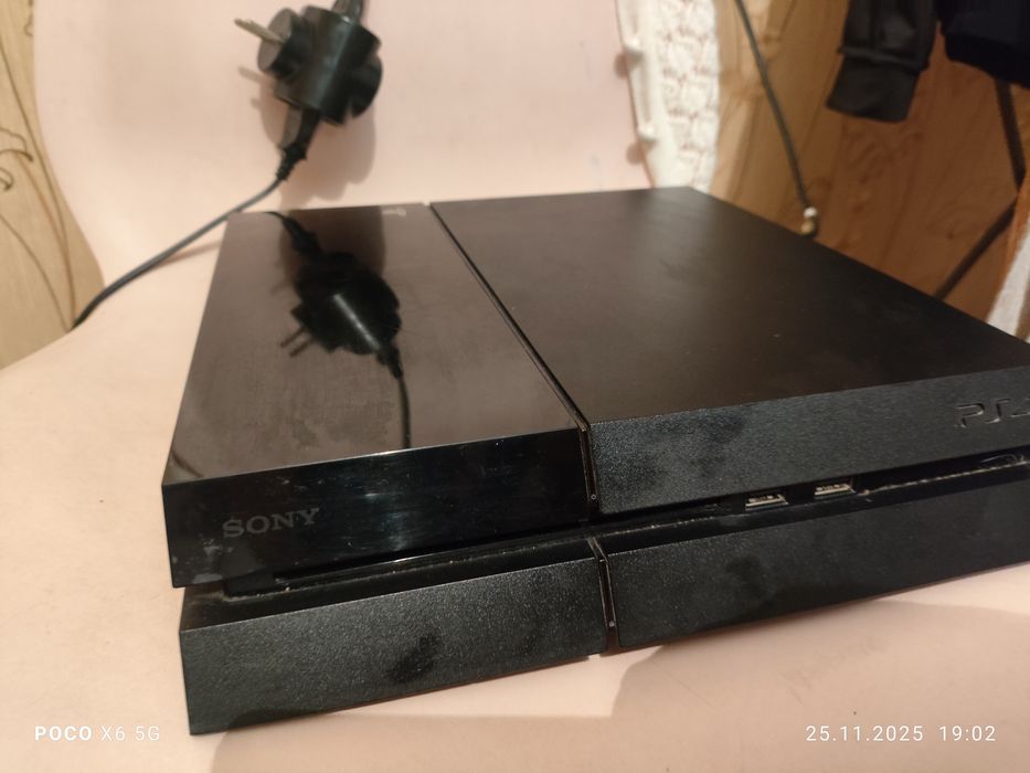 Сони плестэйшен 4