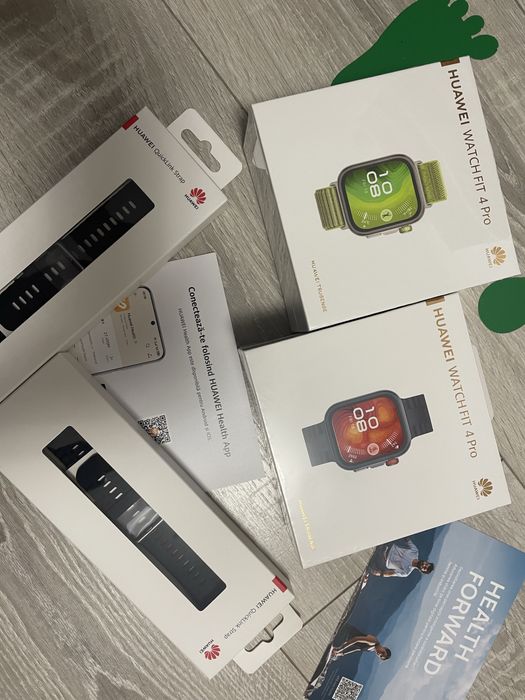 Huawei Watch Fit 4 Pro Verde Negru cu Bratara Cadou