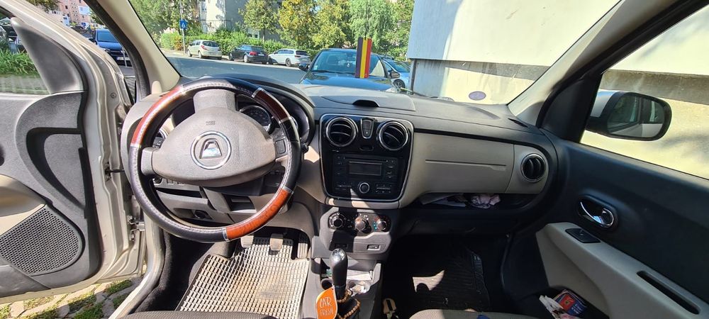 Dacia lodgy 1.2. 2013 sau schimb cu duster