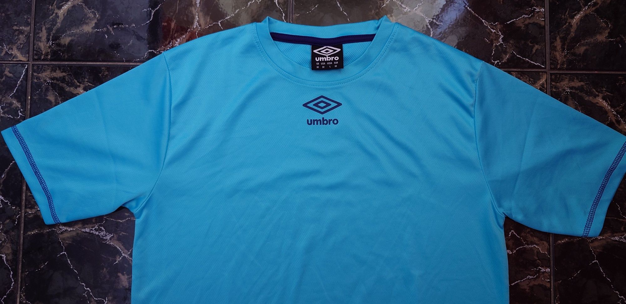 Мъжка тениска Umbro, размер М