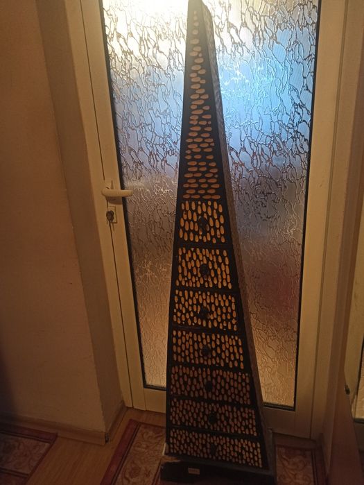 Шкаф - дървен уникат