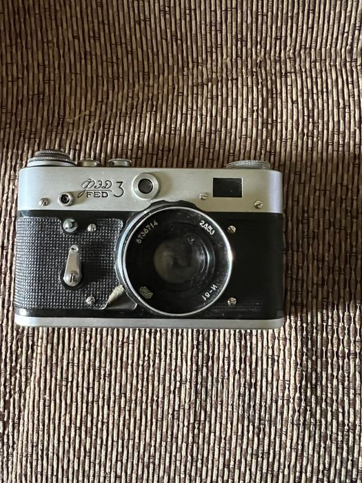Советский фотоаппарат ФЭД 3 пленочный
