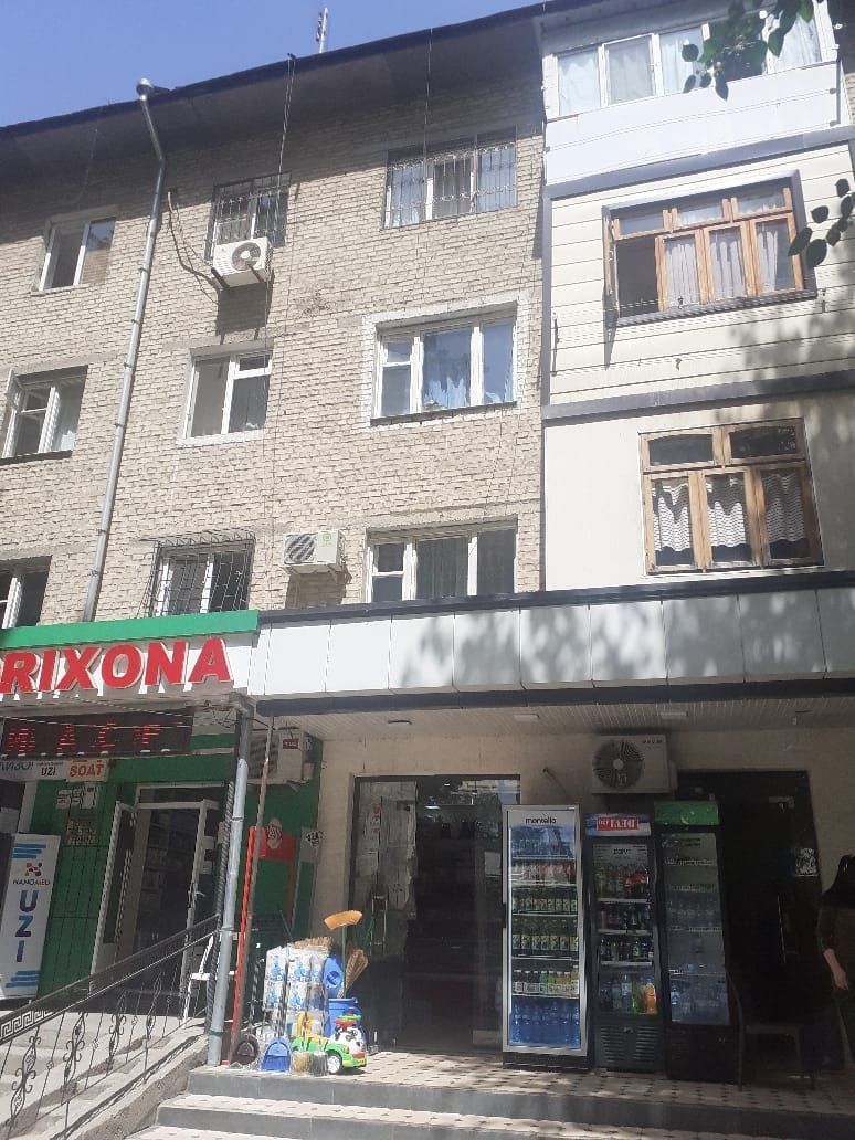 Возле Роддома Своя Однушка