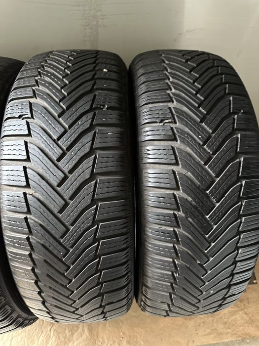 215/55 R17 Michelin Alpin 6 7.02 mm DOT 2422