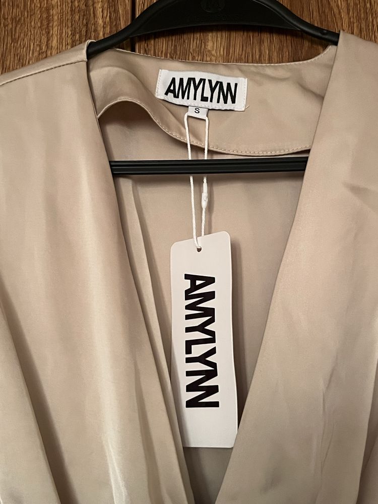 Amylynn официална рокля Shana