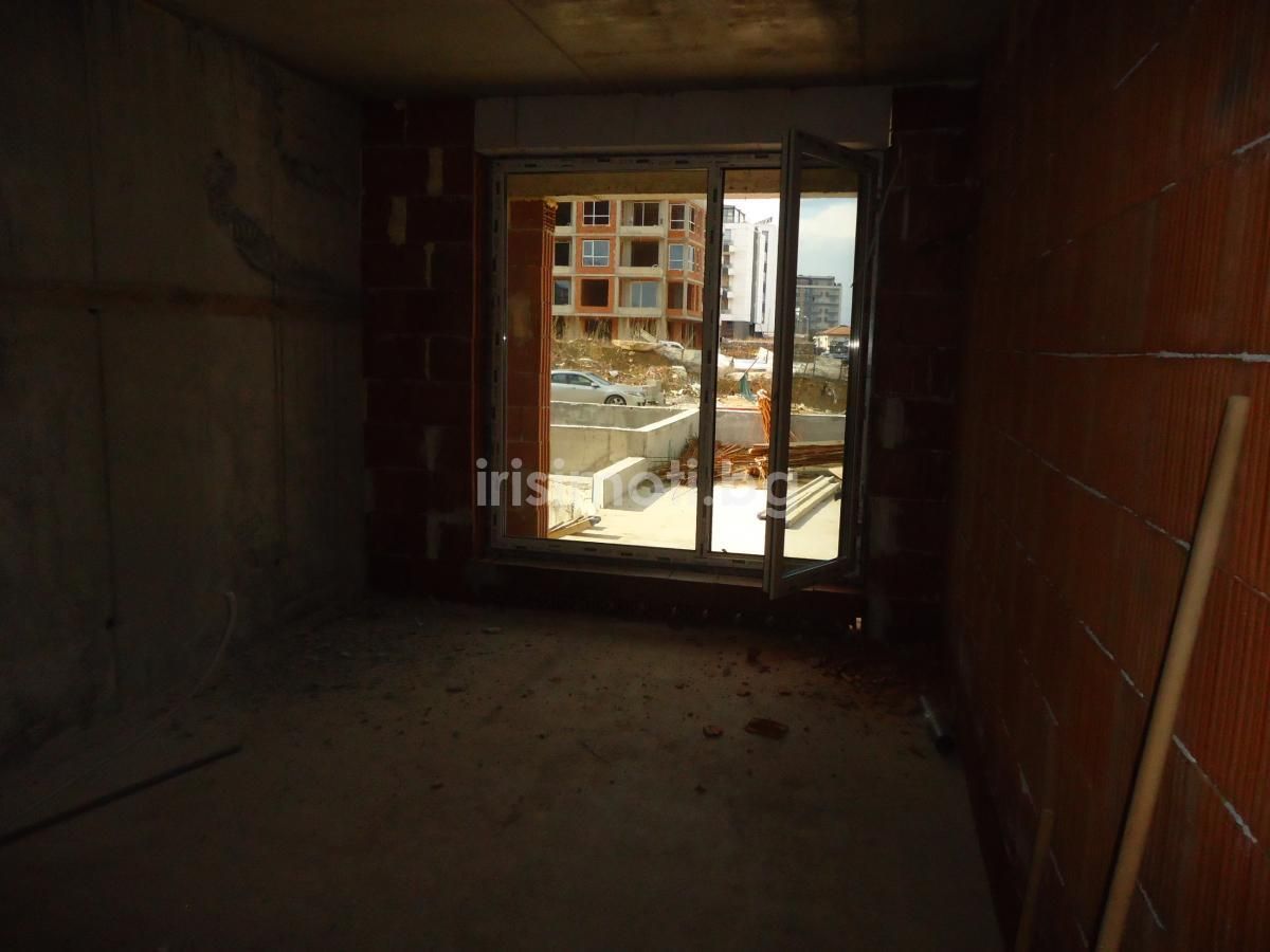 Продава се Двустаен апартамент в София, Малинова долина - 68 кв.м за 1833 €/кв.м - Снимка #9