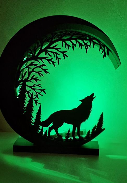 Лед лампа с вълк